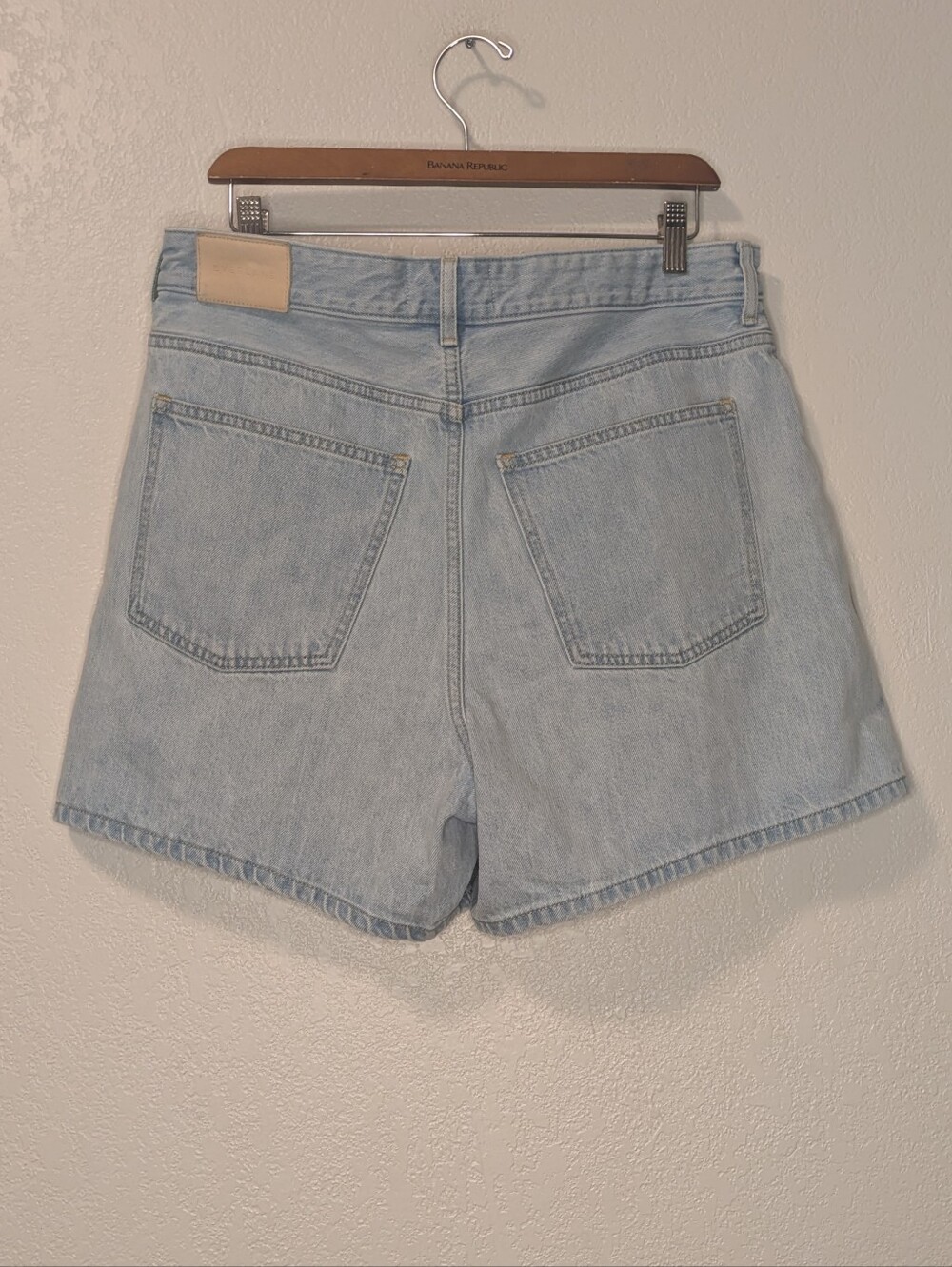 Everlane The A-Line Denim Short In Light Indigo Size 31 - Picture 9 of 13